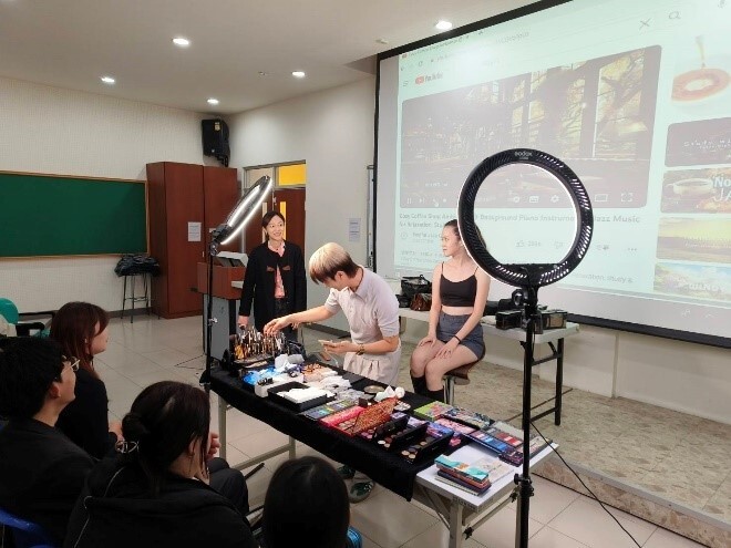 講師彩妝操作準備圖片