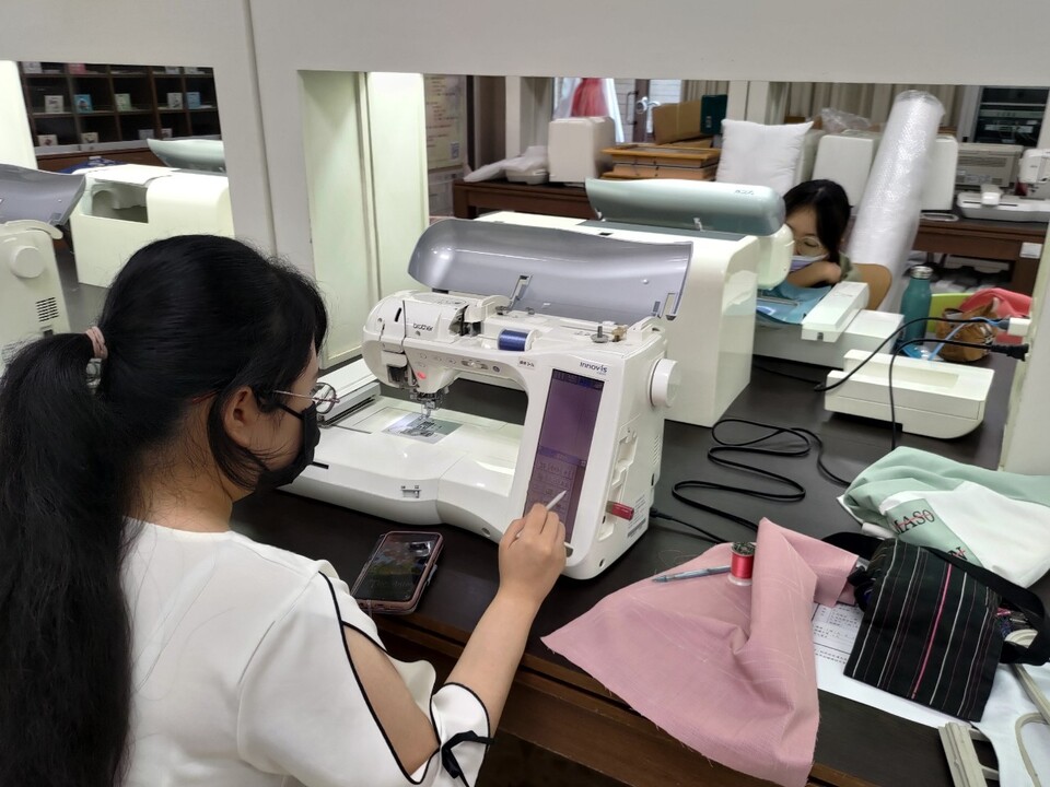 ｜110年｜【主軸B】 機械刺繡應用設計圖片