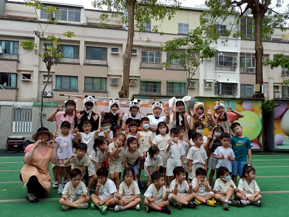｜114年｜【主軸HC】幼兒保育系-叢前有個熊嘟嘟圖片