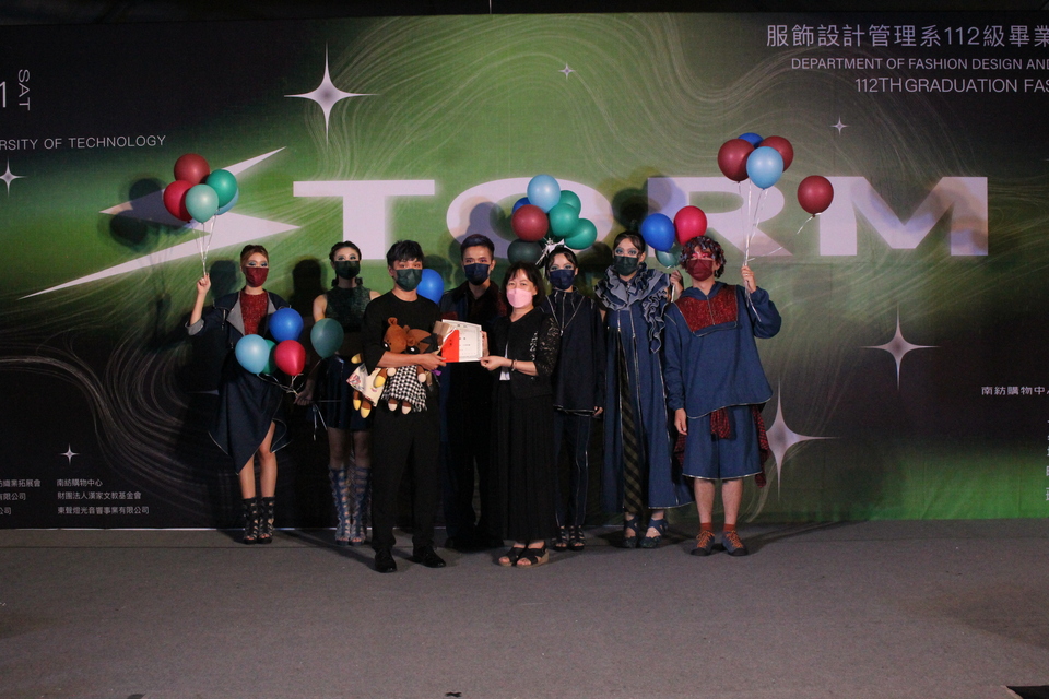 ｜111年｜【主軸B】 服飾設計管理系-逐風者圖片