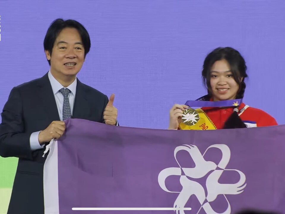 中式服裝職類金牌-服設系呂羽昕圖片