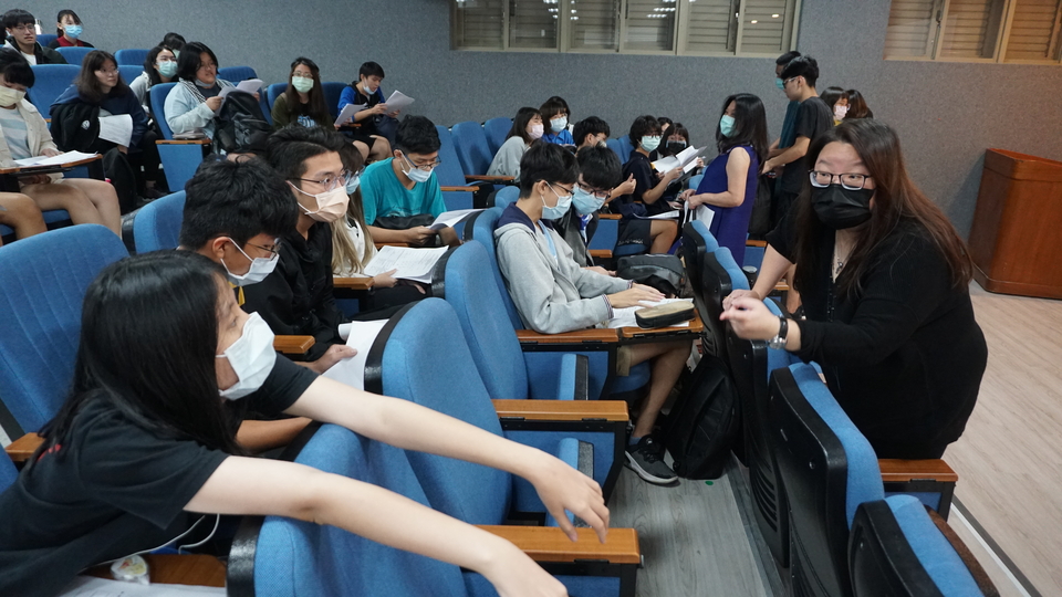 ｜109年｜【主軸A】 109-11-26 英語學習講座English Learning Made Easy-Methods & Tips  英語簡單學-方法與撇步圖片