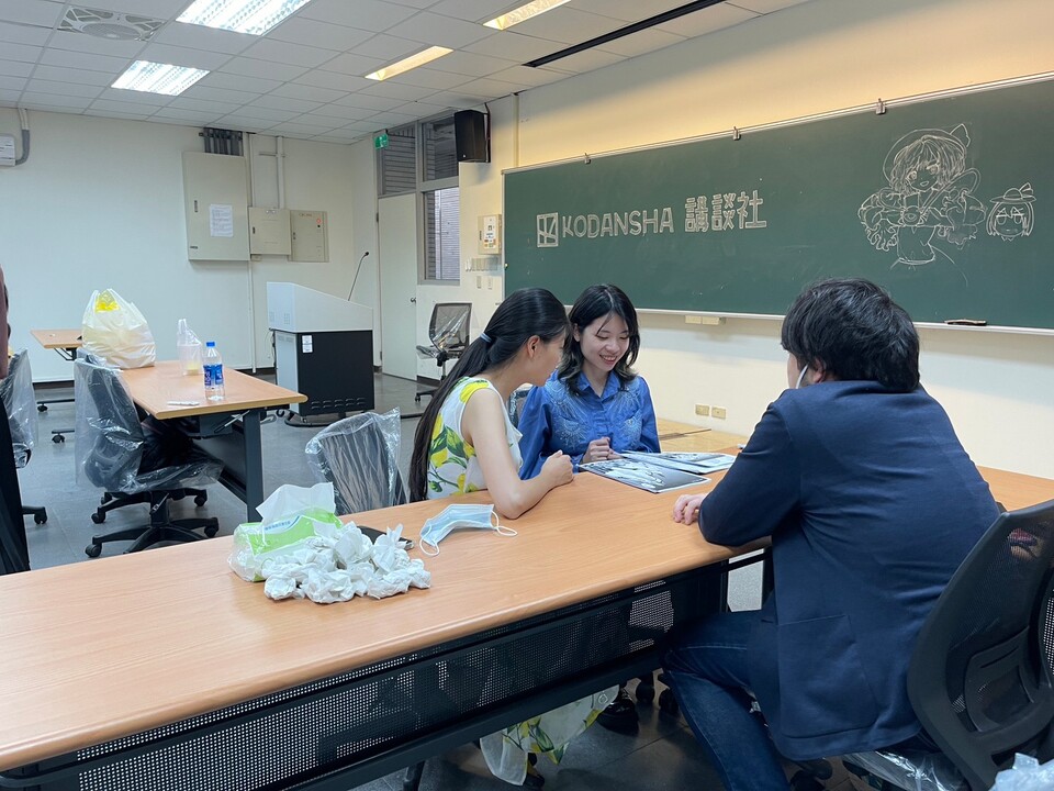 吳定寰老師協助翻譯事務圖片