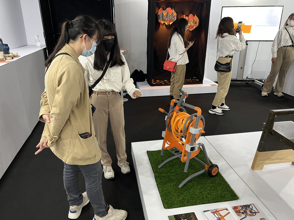 ｜111年｜【主軸B】 商品設計系-放視大賞圖片