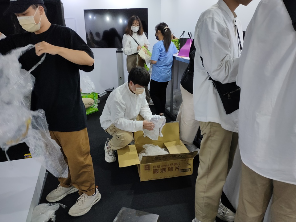 ｜111年｜【主軸B】 商品設計系-放視大賞圖片